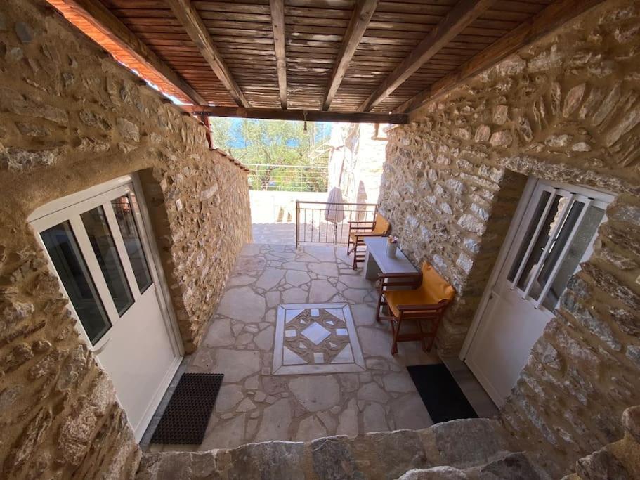 Villa Somatiana- Traditional Stone House , West Mani Thalámai Buitenkant foto